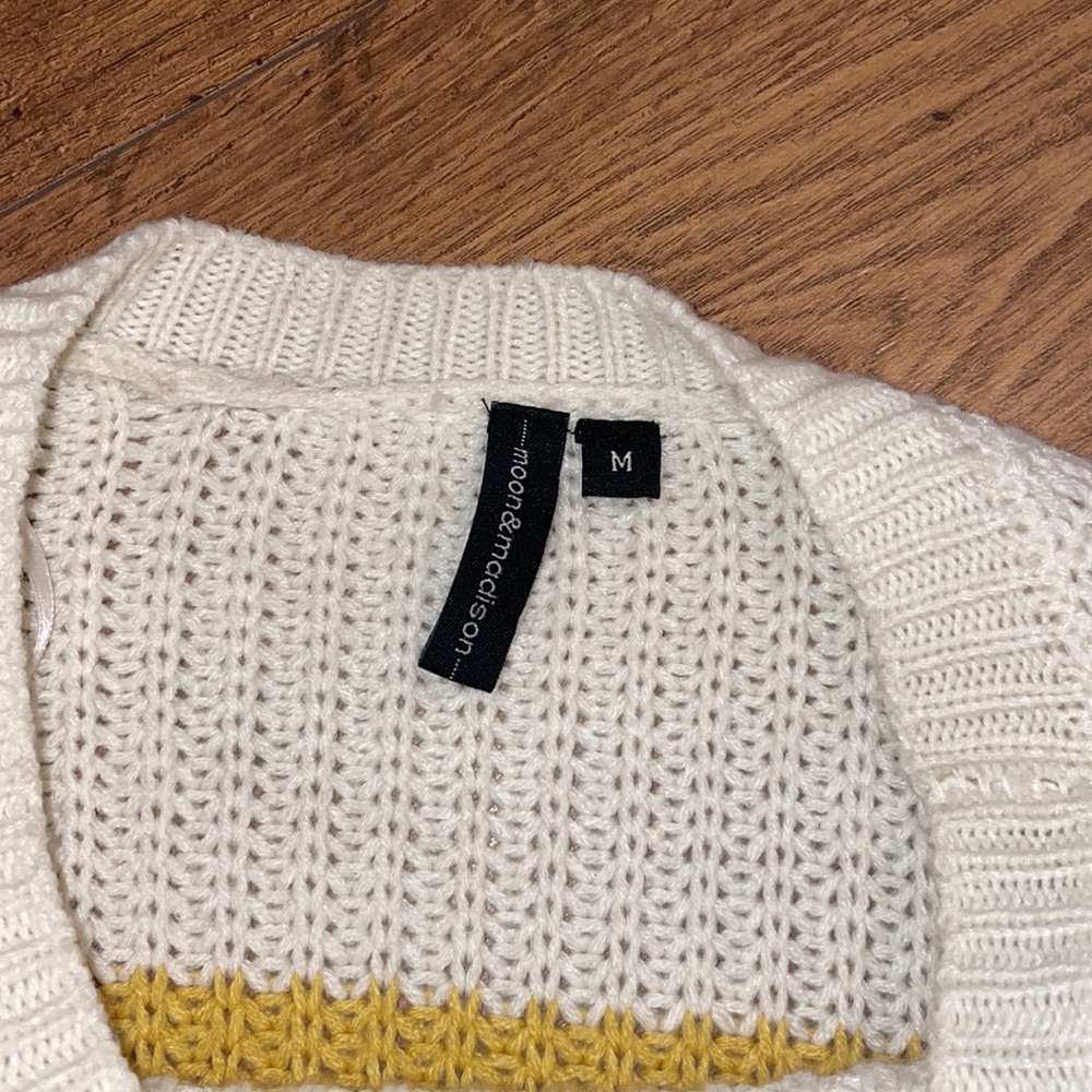 Sweater - Picture 2 of 3